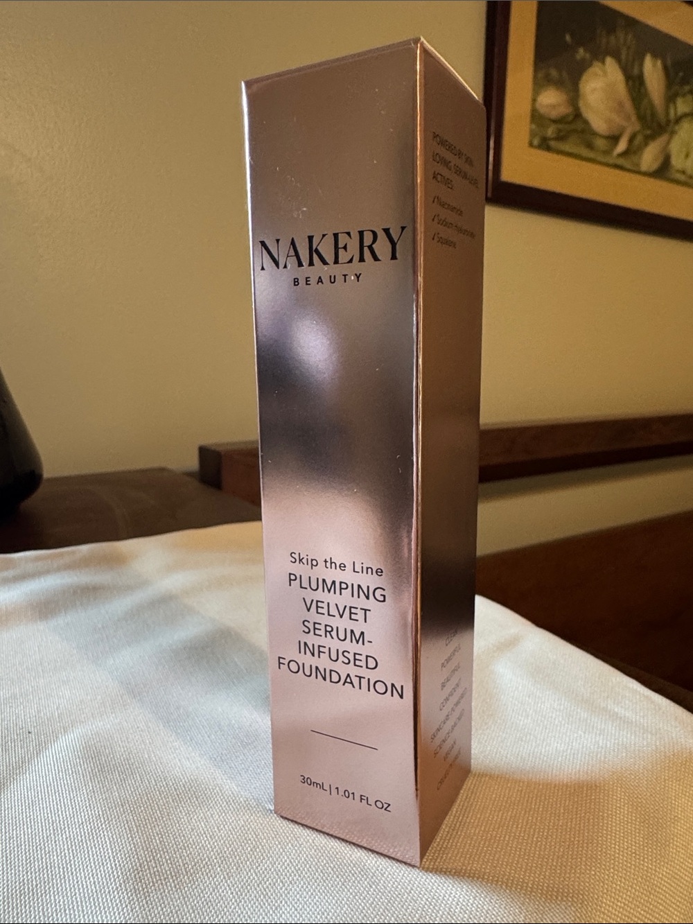 Nakery Beauty Plumping Velvet Serum-Infused Foundation — Light
